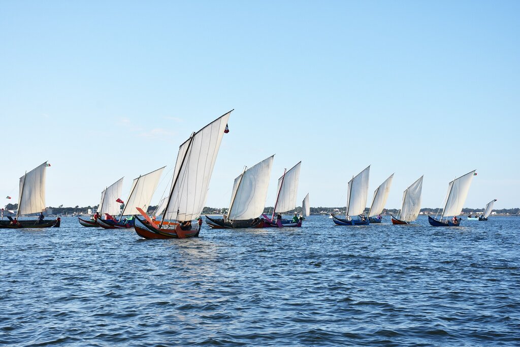 MARCO SILVA E JORGE VIEIRA VENCERAM A CORRIDA DE BATEIRAS À VELA