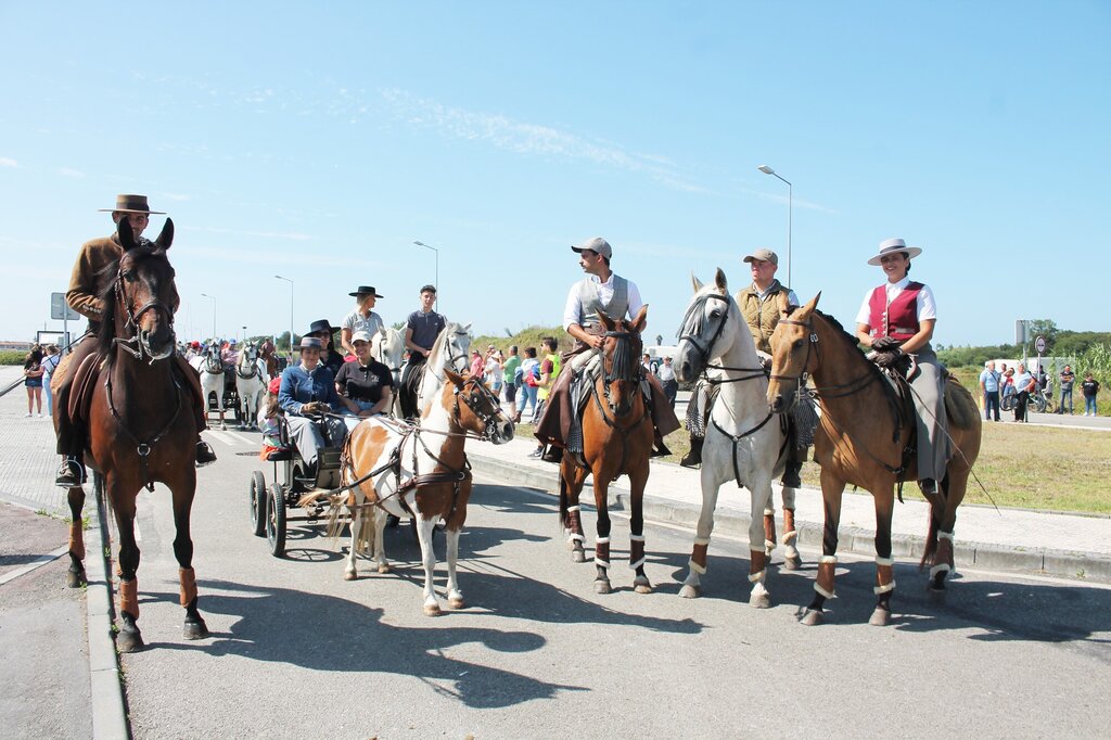MURTOSA RECEBEU PASSEIO EQUESTRE