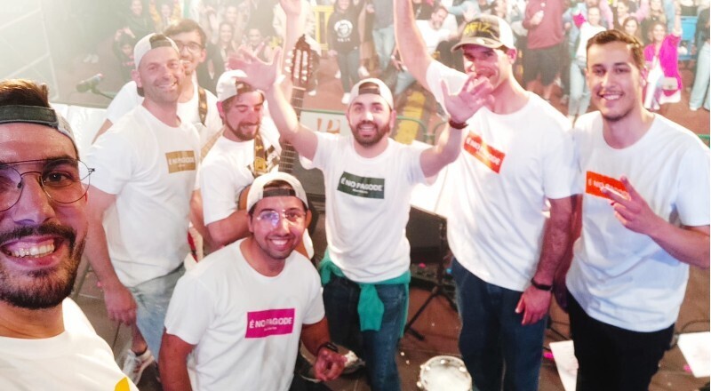 “É NO PAGODE” ANIMA SEGUNDA NOITE DE FOLIA