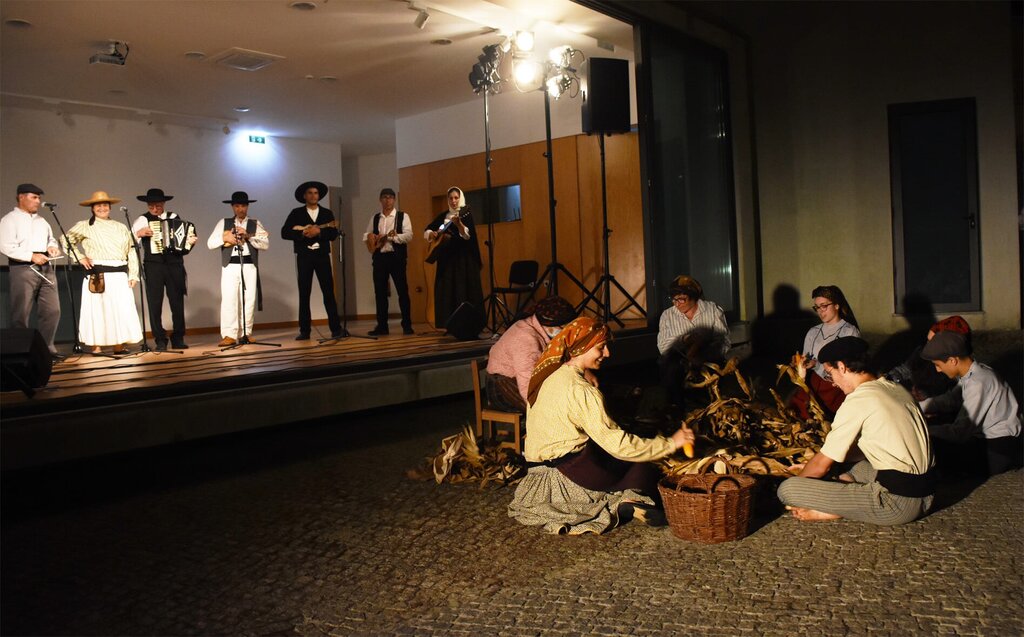 ANDORINHAS DE SÃO SILVESTRE TROUXERAM O FOLCLORE E A TRADIÇÃO À OFICINA DE ARTES