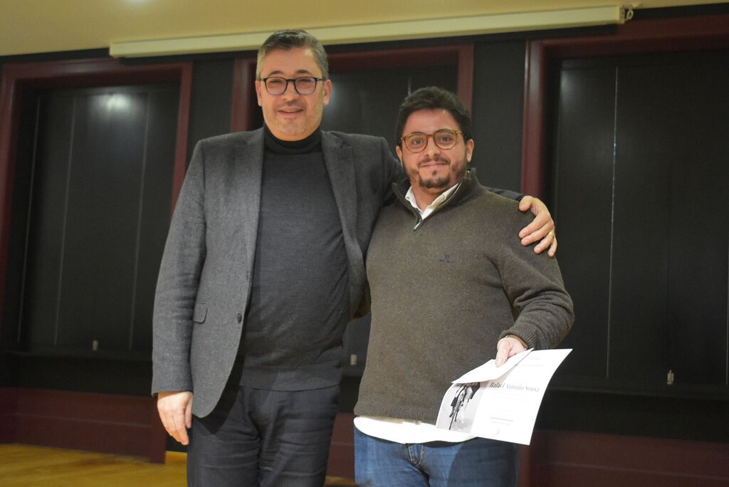 Modalidade: Pintura - 2&ordm; Pr&eacute;mio: Dulce Maria Rodriguez Rodriguez Pinho